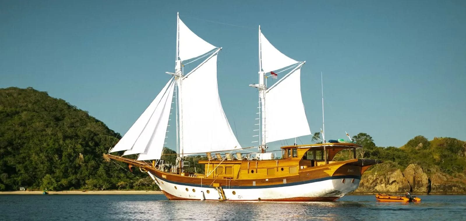 Leyla, exterior view