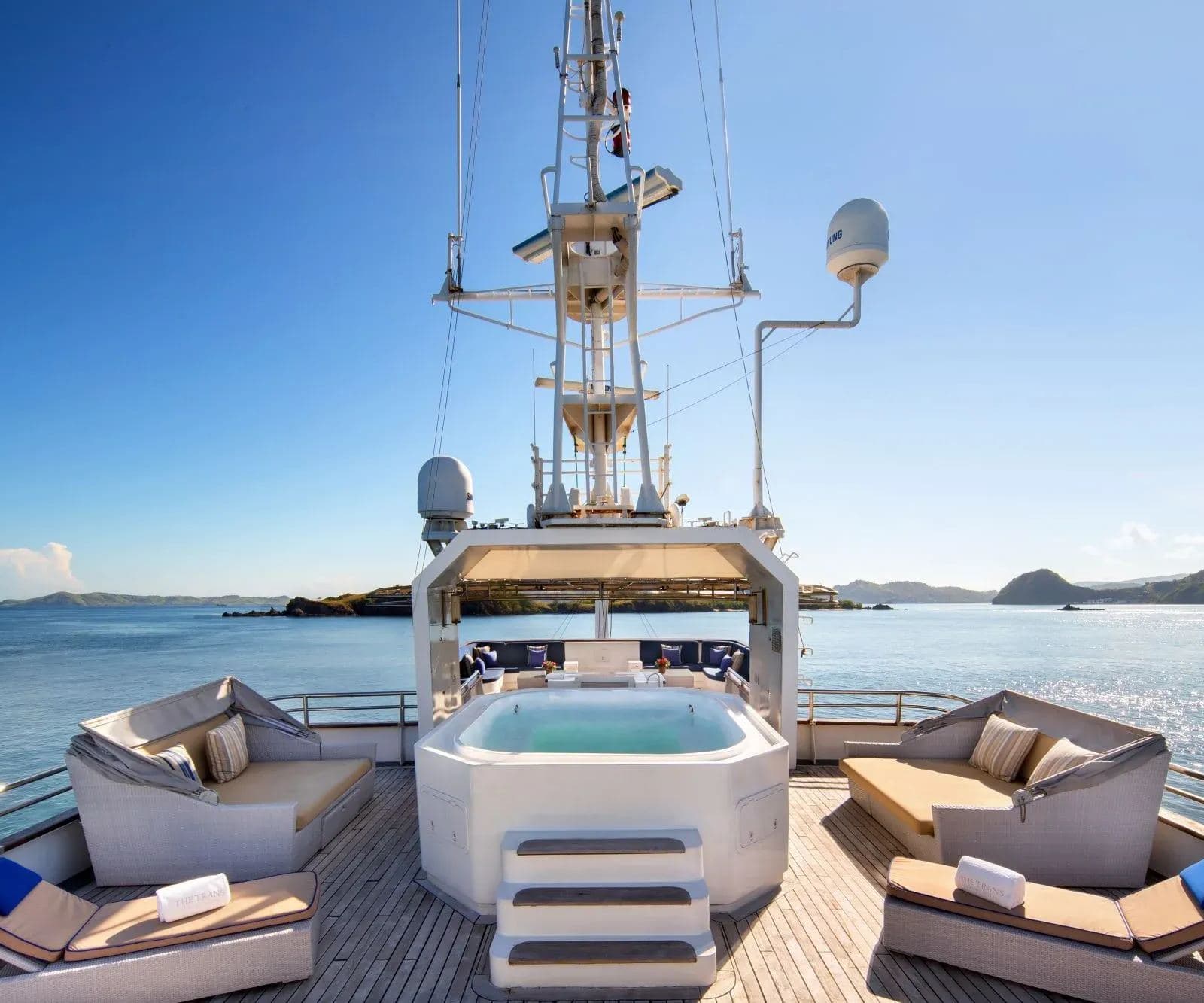 Trans Luxury Yacht, photo 4